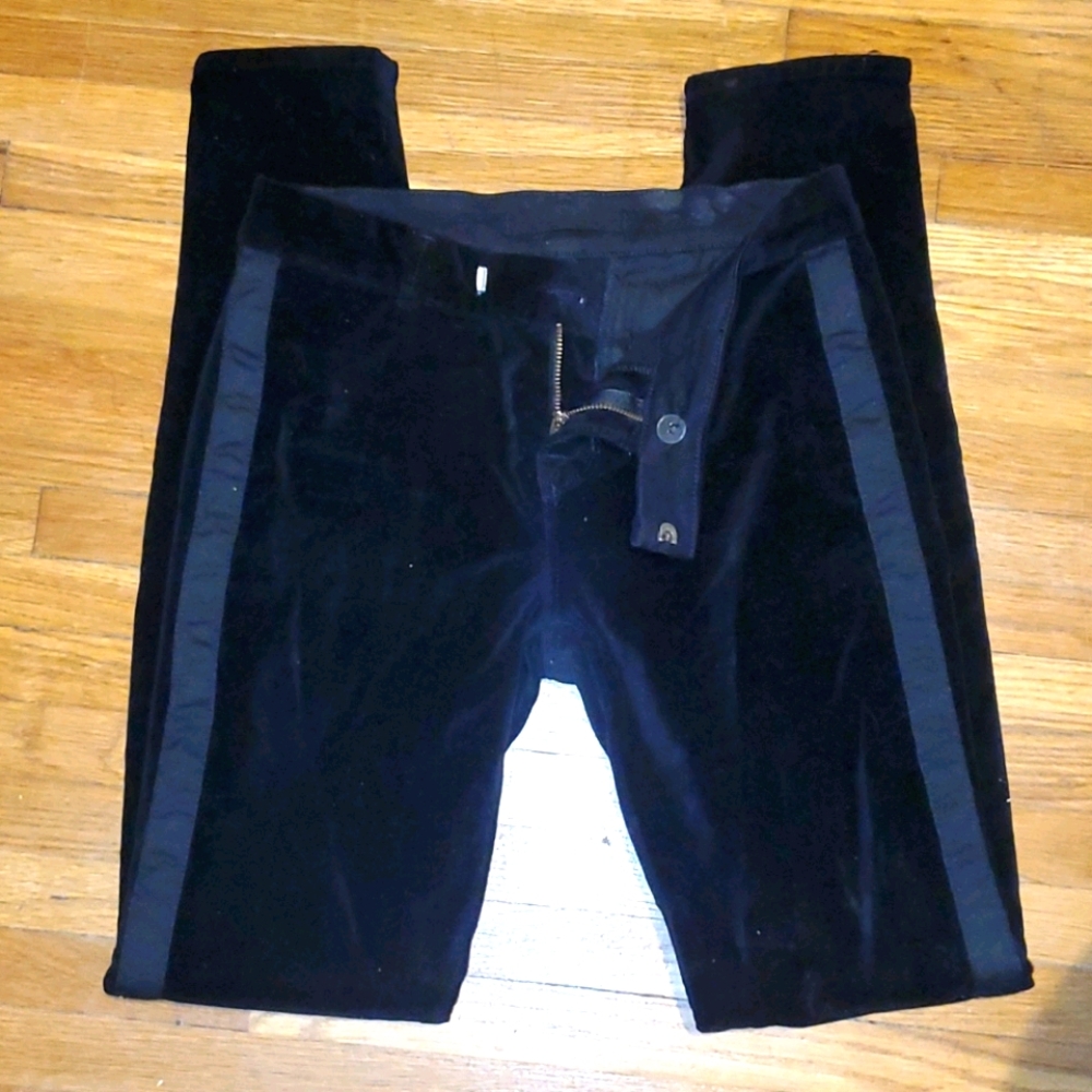 Ladies black Valor pants size 24 final price l
